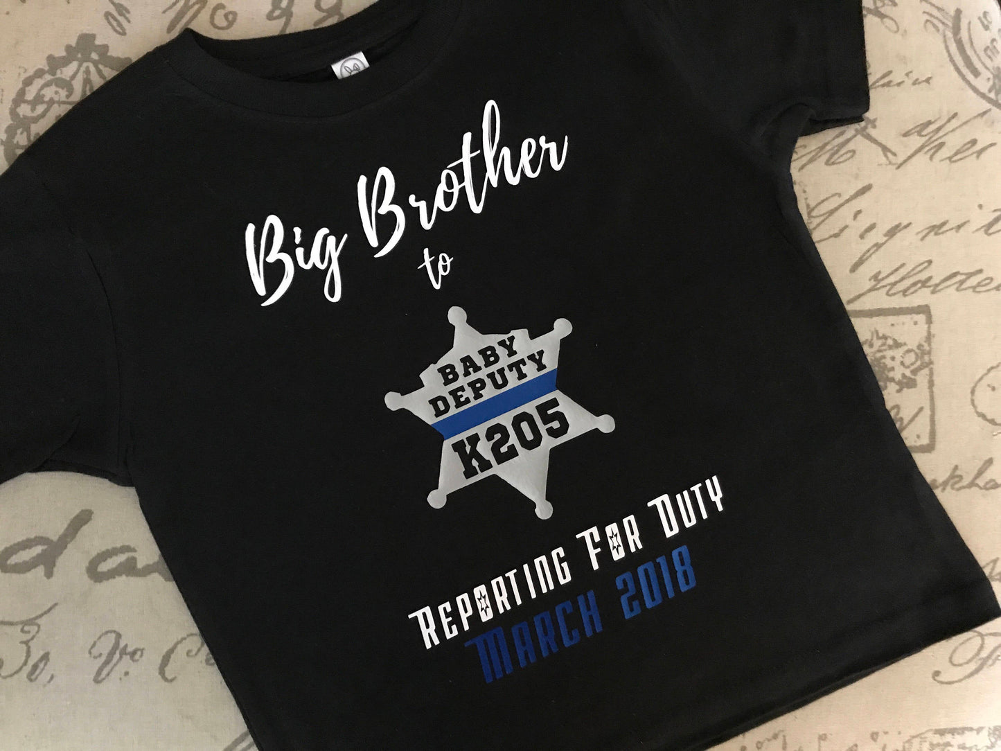Police Pregnancy Announcement Tee with YOUR OWN BADGE Shape - - Endlessly Trendy Boutique